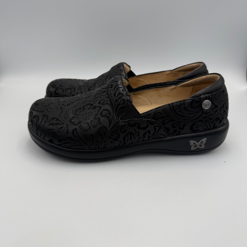 Alegria Keli Black Embossed Floral Leather Professional Clogs Shoes 40 9.5